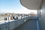 REAL HOUSE: FLOW TOWER - Exklusive 3 Zimmer Wohnung in Bayenthal mit Rheinblick! - Balkon mit Rheinblick
